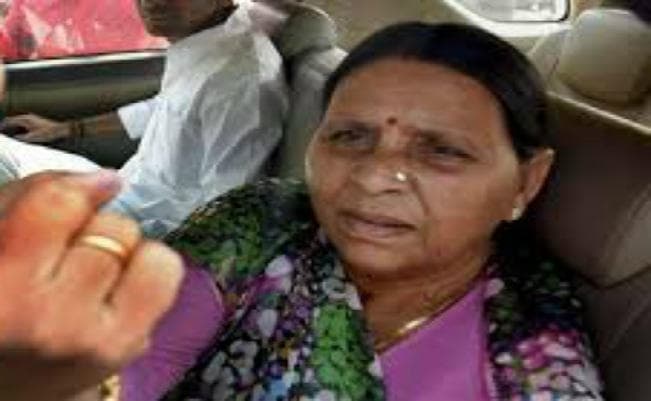 बिहार : सभापति पद पर भाजपा ने किया दावा, राबड़ी बोलीं यह मंजूर नहीं