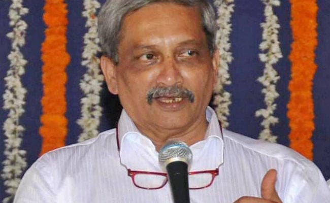 गोवा : मुख्यमंत्री मनोहर पर्रिकर फ्लोर टेस्ट में पास, कहा – कांग्रेस के पास शुरू से ही नहीं था बहुमत