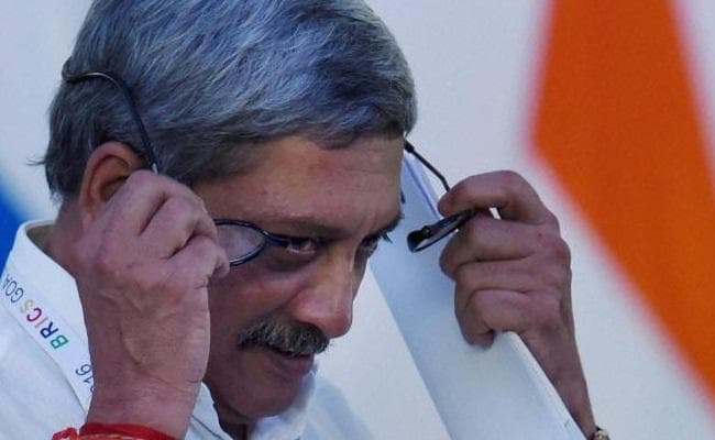 गोवा में मनोहर पर्रिकर की वापसी, जानिये कैसा रहा है सफर