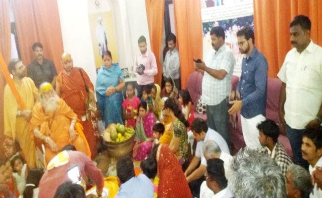 सरायकेला पहुंचे शंकराचार्य, कहा - अयोध्या में बने राममंदिर