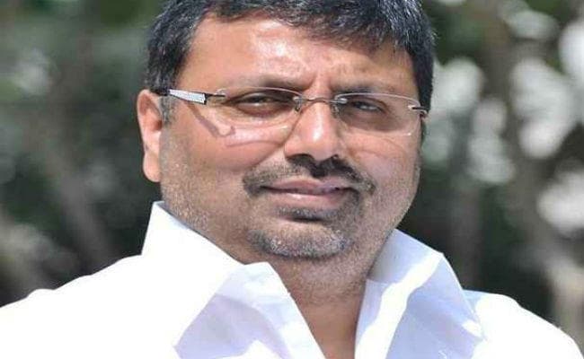 मंजूर रेल परियोजनाओं के काम में हो तेजी : निशिकांत दूबे