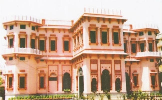 2008 में दुनिया से चल बसी महिला प्रोफेसर को मिला इंटर की कॉपी जांचने का जिम्मा