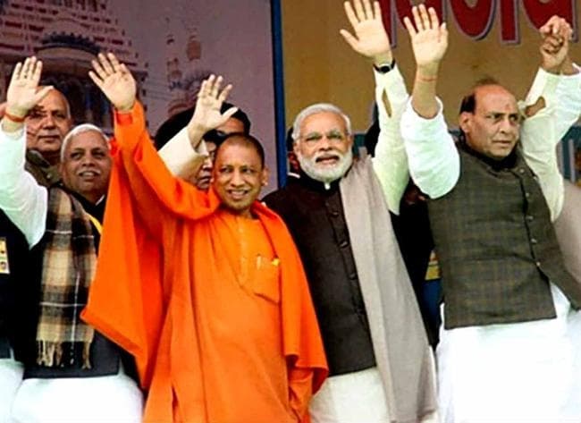 कैसे मिली योगी आदित्यनाथ को यूपी की कमान, पढ़िये पूरा घटनाक्रम