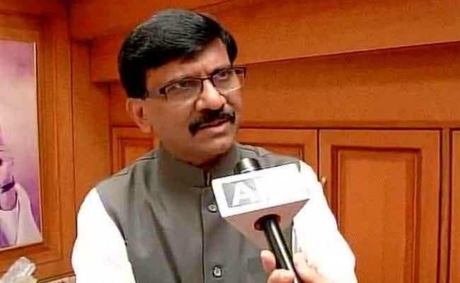 शिवसेना की योगी को सलाह, अब केवल विवादास्पद बयानों से काम नहीं चलेगा