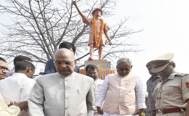 शहीद-ए-आजम सरदार भगत सिंह को राज्यपाल और सीएम नीतीश ने दी श्रद्धांजलि