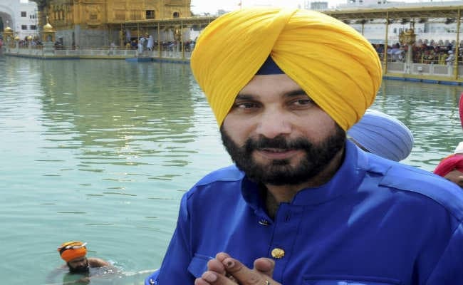 मंत्री रहते टीवी शो नहीं कर सकते हैं सिद्धू, AG ने बताया नैतिकता के खिलाफ