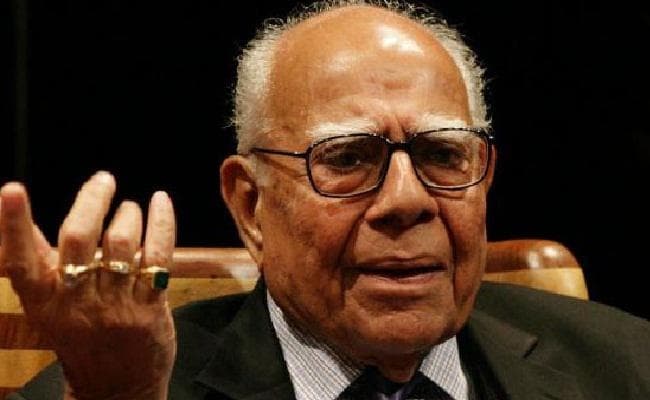 राम जेठमलानी अस्पताल में भर्ती