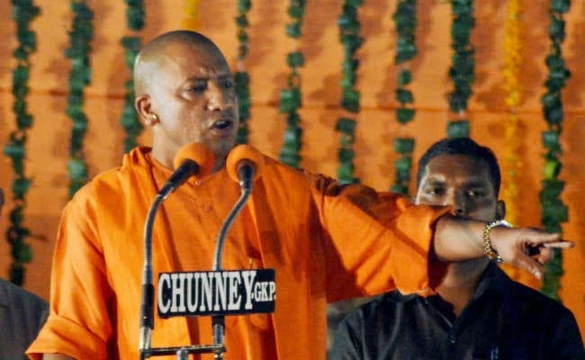 कैलाश मानसरोवर तीर्थयात्रियों को योगी की सौगात, एक लाख रुपये अनुदान की घोषणा की