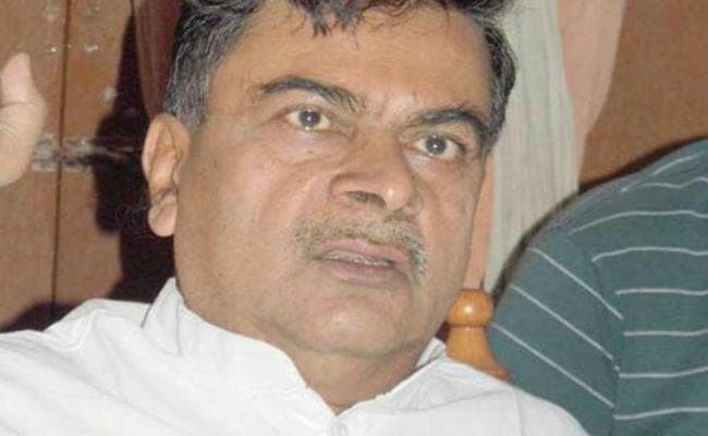 भारत के टुकड़े करने की बात कहने वालों को पटक-पटक कर मारूंगा : सांसद