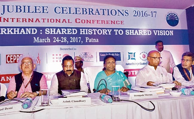 बिहार और झारखंड मिल कर विकास का दृष्टिकोण अपनाएं : द्रौपदी मुर्मू