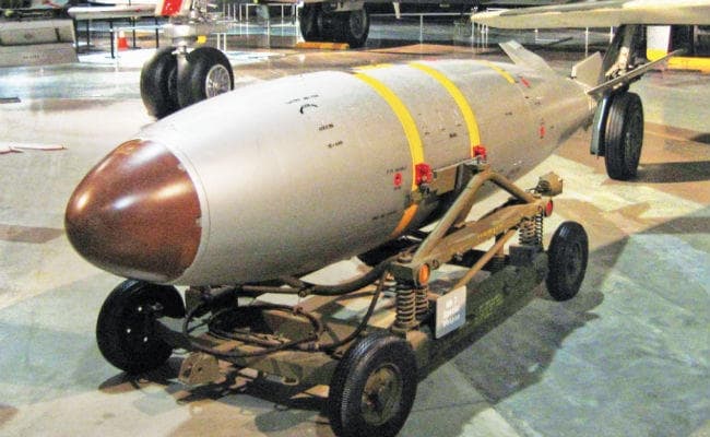 निरस्त्रीकरण : महाविध्वंसक परमाणु हथियारों के साये में धरती