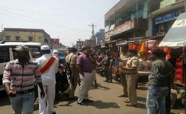 गोमिया : रामनवमी को लेकर एसडीएम ने लिया विधी व्यवस्था का जायजा