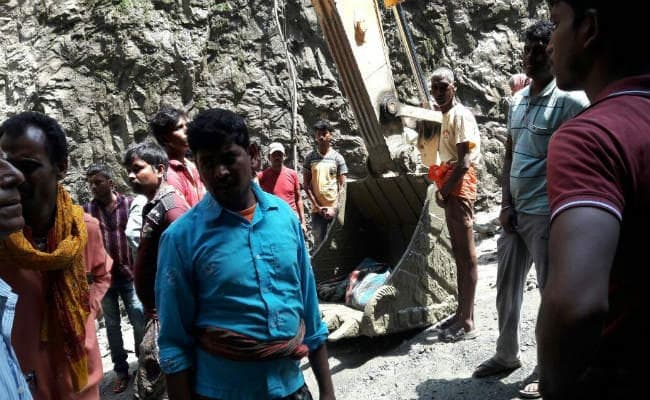 कोडरमा  : शक्तिमान ट्रक दुर्घटनाग्रस्त, चालक की मौत