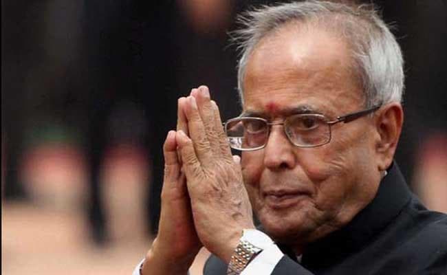 राष्ट्रपति प्रणब मुखर्जी रांची पहुंचे, रवीन्द्र भवन, हज हाउस की आधारशिला रखेंगे