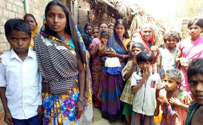 VIDEO : शेखपुरा के नाबालिक बच्चे की बलि देने जा रही महिला को सुल्तानगंज के युवकों ने दबोचा