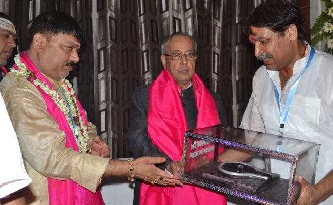 मोदी ने पकड़ी बेरोजगारी की नब्‍ज, स्किल डेवलपमेंट से ही होगी दूर : प्रणब मुखर्जी