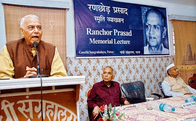 चीन व पाक का गंठजोड़ सबसे बड़ा खतरा : सिन्हा