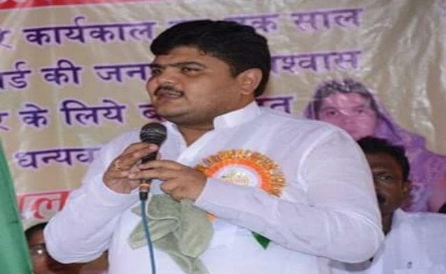 नीरज सिंह हत्याकांड : 12वें दिन विधायक के भाई से 100 मिनट तक पूछताछ