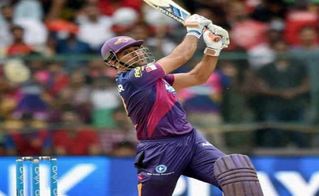 IN PICS : ये हैं टी-20 के मास्टर ब्लास्टर, बॉल फेंकने से घबराते हैं गेंदबाज