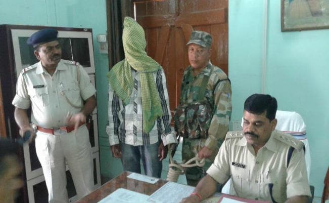 खुला राज, उधार में बिस्कुट नहीं दिया तो दो महिलाओं की गला रेत कर कर दी हत्या