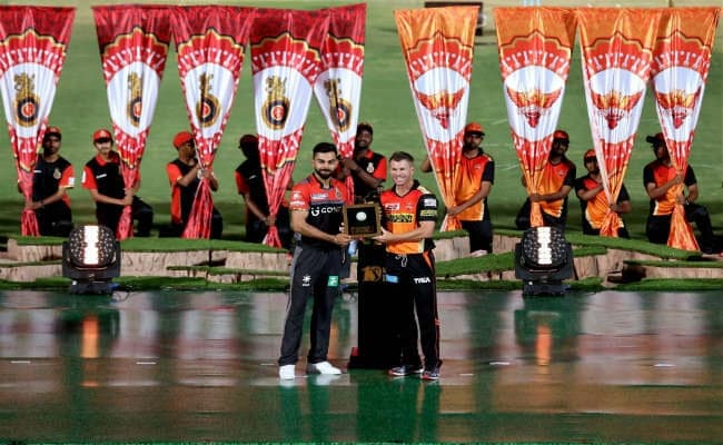 वार्नर बोले, युवराज का शानदार फार्म बरकरार रहा तो आईपीएल-10 का खिताब पक्का