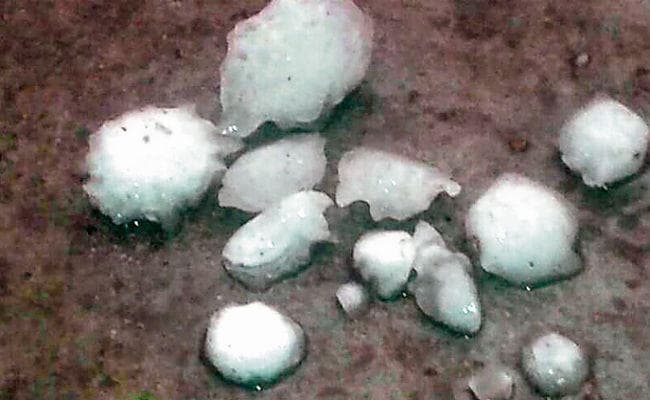 ओले से मची अफरा-तफरी छह से अधिक लोग जख्मी