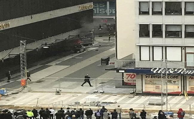 स्टॉकहोम में भारतीय दू्तावास के पास का हादसा फ्रांस हादसे की पुनरावृत्ति तो नहीं!