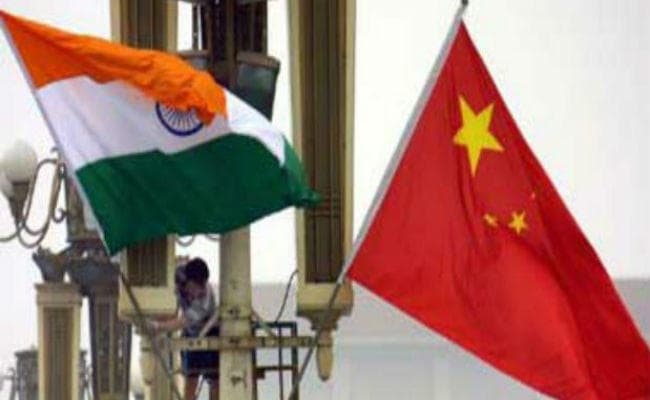 भारत व चीन की नौसेना ने मिल डकैतों को खदेड़ा, जहाज बचा