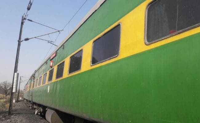 रांची : एक किलोमीटर पीछे चला गरीब रथ, यात्री रह गये भौंचक