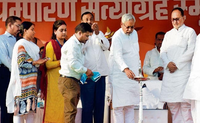 गांधी के विचारों पर चलें तो 15-20 वर्षों में बदल जायेगा देश