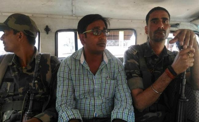 हजारीबाग : बड़कागांव में बीपीओ रिश्वत लेते गिरफ्तार