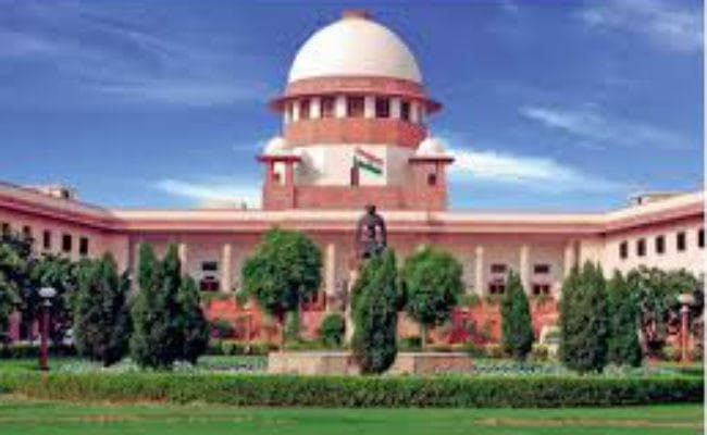 सुप्रीम कोर्ट का आदेश NEET की परीक्षा में उर्दू को भी किया जाये शामिल