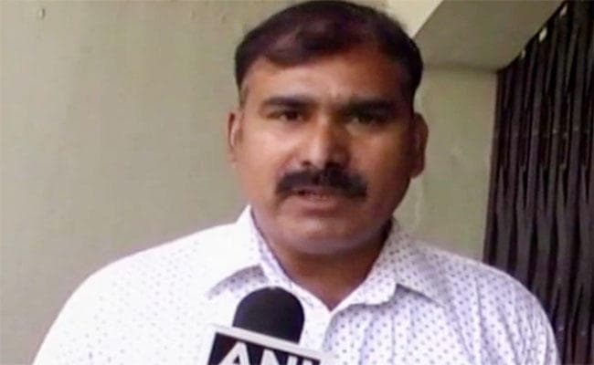 नरेश कुमार से मिलें!  जिसने छह स्ट्रोक बाइक का इंजन बनाया