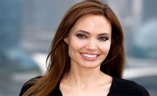 एंजेलिना जॉली एक बार फिर से करने जा रही है शादी