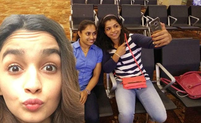 दीपा कर्मकार, आलिया भट्ट सहित 53 भारतीय फोर्ब्स के सुपर अचीवर, नहीं चला मोदी का जादू