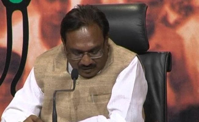 अयोध्या मामला : सुप्रीम कोर्ट के फैसले पर भाजपा ने साधी चुप्पी कहा,  अध्ययन के बाद प्रतिक्रिया