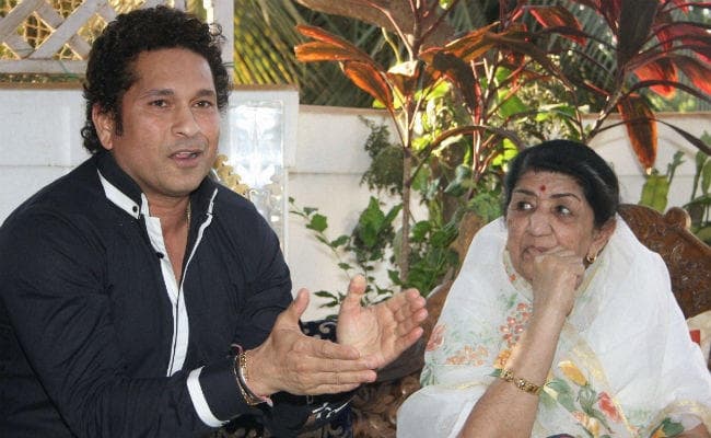 लता मंगेशकर की यह बात सुन भावुक हुए सचिन तेंदुलकर, कहा- मां के आशीर्वाद बिना...
