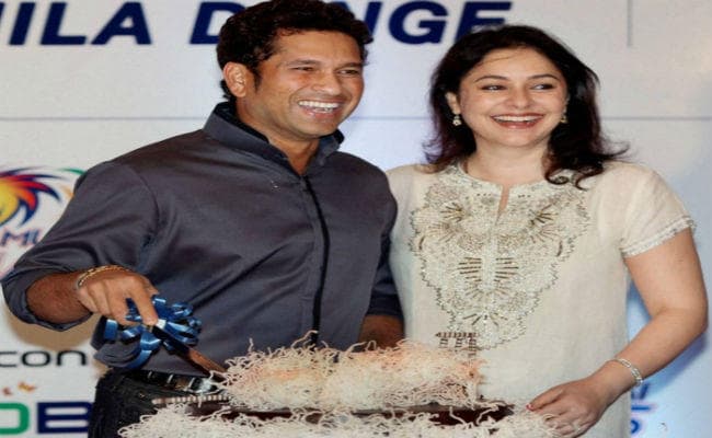 सचिन के जीवन की ये दो महिलाएं, जो उन्हें खेलते देख हो जाती थीं नर्वस