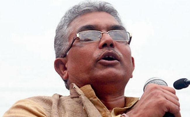 बोले बंगाल BJP अध्यक्ष दिलीप घोष - जरूरत पड़ी तो बंदूक के साथ उतरेंगे और...