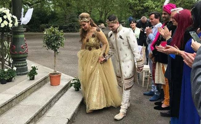 ''बिग बॉस'' फेम सोफिया हयात ने कर ली शादी, देखें तस्‍वीरें