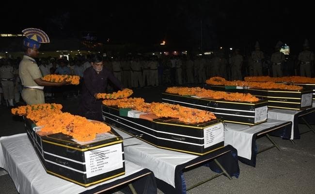 नीतीश पर बीजेपी सांसद का बड़ा आरोप, अपने काफिले के लिए सुकमा शहीदों की गाड़ी रुकवायी