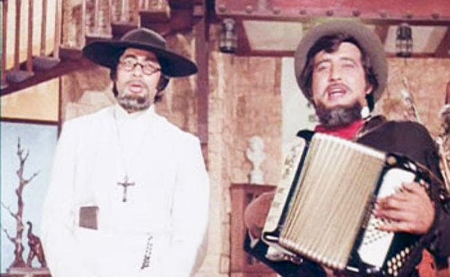 जब विनोद खन्ना को लेकर भावुक हुए थे अमिताभ, किया था यह ट्वीट