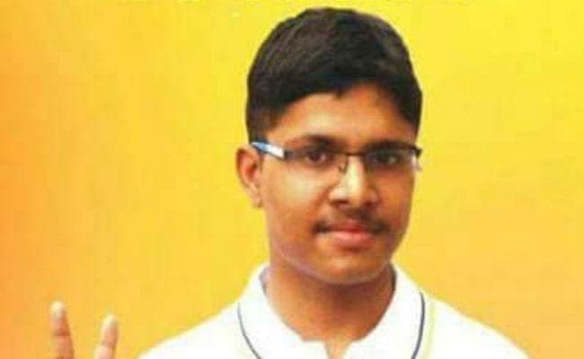 360 में 360 अंक लाकर राजस्थान के कल्पित बने टॉपर, रिजल्ट देखने के लिए यहां क्लिक करें