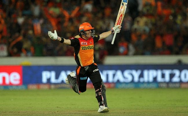 IPL LIVE : हैदराबाद ने कोलकाता नाइट राइडर्स को 48 रन से हराया