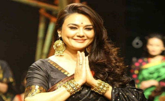 वीआईपी संस्कृति खत्म करने की पीएम की पहल को प्रीति जिंटा ने सराहा