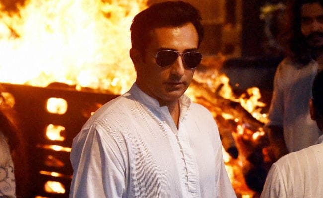 पिता विनोद खन्‍ना को याद कर भावुक हुए राहुल खन्‍ना, कहा- ''ऐसा लगता है जैसे...''