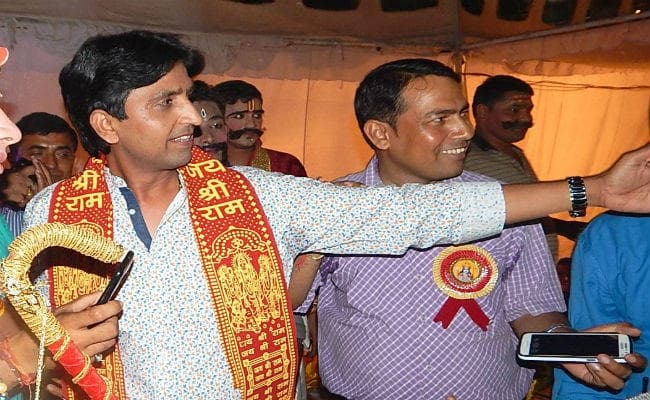‘‘आप'''' का टूटना तय! केजरीवाल भी नहीं मना पाये नाराज विश्‍वास को