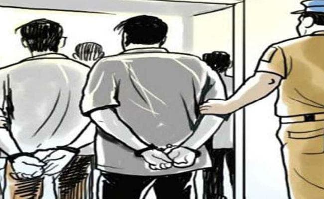 बांसद्रोनी : बाइक चोर गिरफ्तार, दो वाहन जब्त