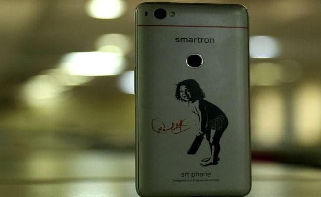 सचिन ने लांच किया Smartron srt.phone, जानें इसके फीचर्स