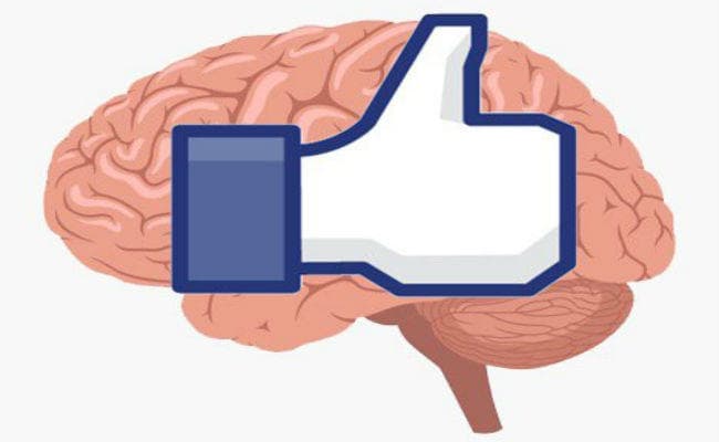 आपको बेहतर महसूस नहीं कराते फेसबुक लाइक्स